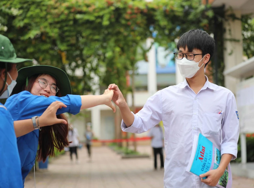 Nhiều trường đại học bắt đầu công bố điểm chuẩn trúng tuyển từ chiều 22/8