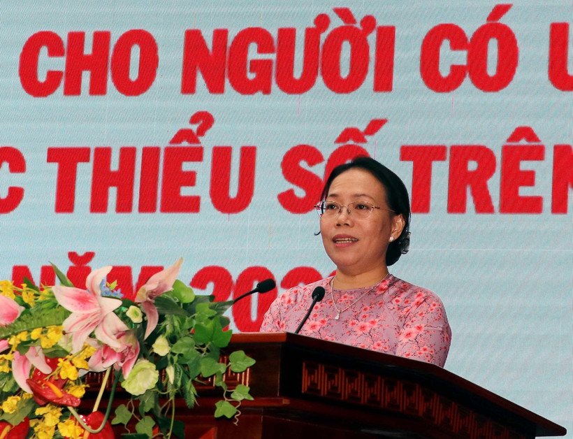 Bà Huỳnh Thị Diễm Ngọc, Phó Chủ tịch UBND tỉnh Sóc Trăng phát biểu. Ảnh: Trung Hiếu - TTXVN