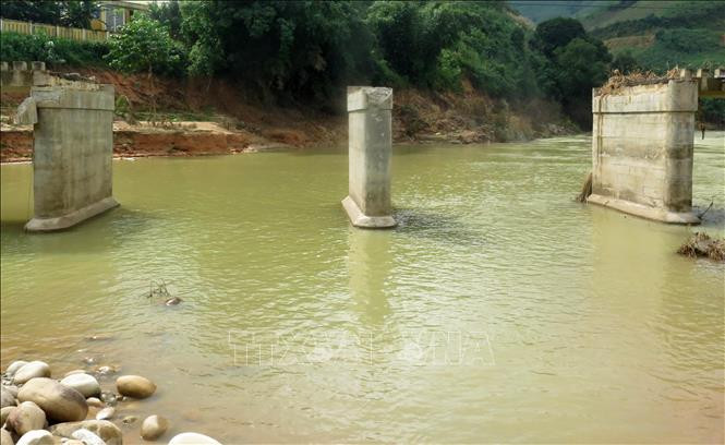 Huyện Sơn Tây (Quảng Ngãi) di dời 870 hộ dân vùng có nguy cơ sạt lở cao đến nơi an toàn