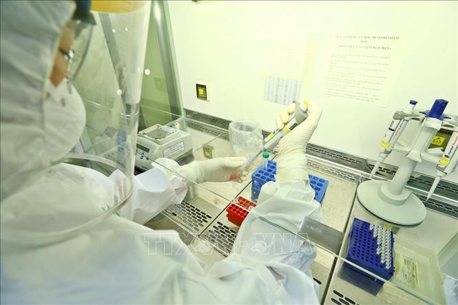 Bộ Y tế hướng dẫn áp dụng mức giá xét nghiệm COVID-19 cho người xuất cảnh
