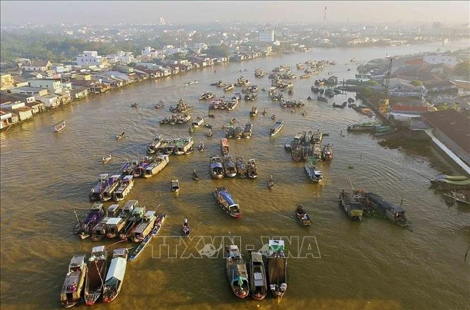 Đưa nghị quyết vào cuộc sống (Bài 2)