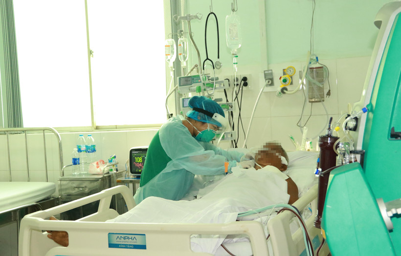 Dịch COVID-19: Ngày 27/4, số mắc COVID-19 tiếp tục tăng lên 2.958 ca