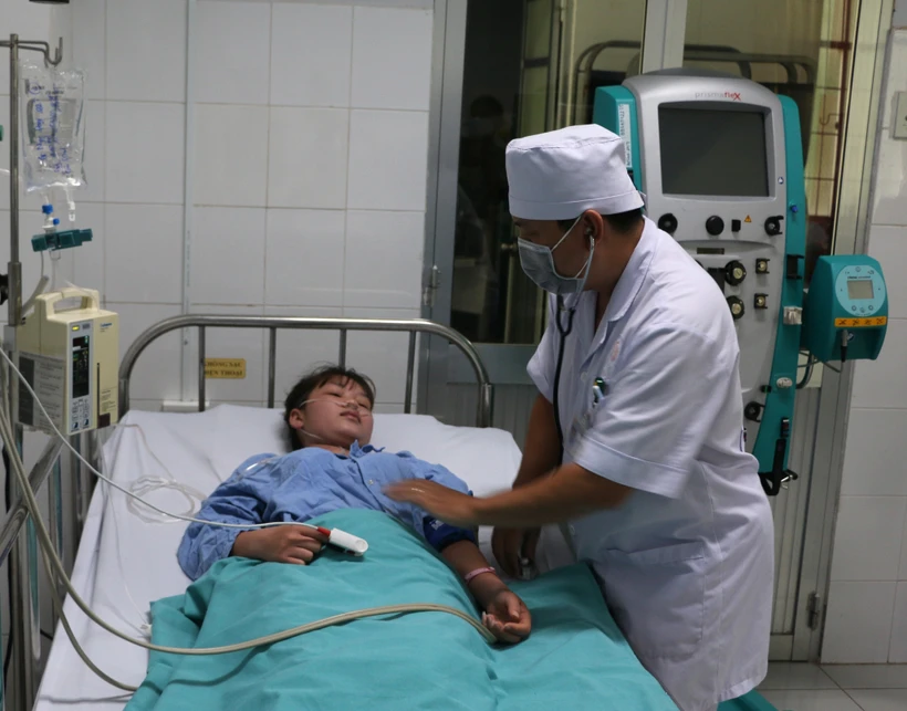 Sốt xuất huyết tăng nhanh, Bộ Y tế yêu cầu khẩn trương tìm nguồn thuốc điều trị