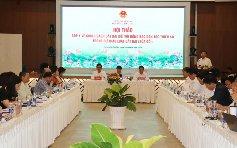 Góp ý Dự thảo Luật Đất đai (sửa đổi): Thực hiện tốt chính sách hỗ trợ đất đai đối với đồng bào dân tộc thiểu số