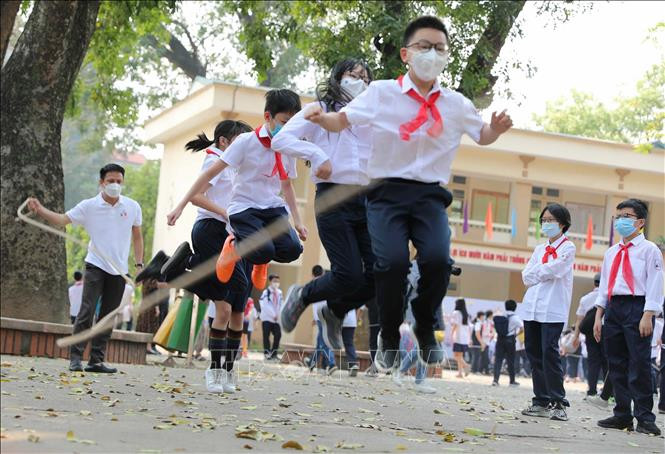 63 tỉnh, thành phố cho học sinh đi học trực tiếp: Chú trọng hỗ trợ tâm lý, tăng cường gắn kết học sinh