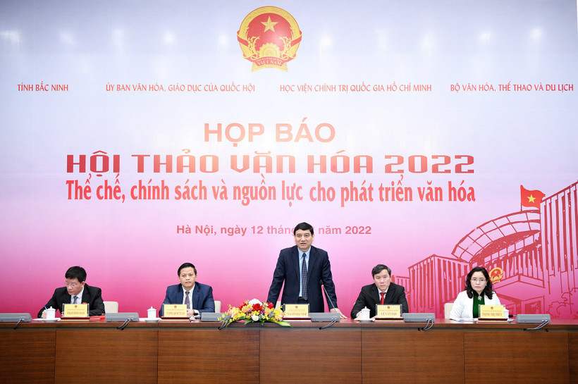 Triển khai hiệu quả nguồn lực để xây dựng nền văn hóa Việt Nam đậm đà bản sắc dân tộc