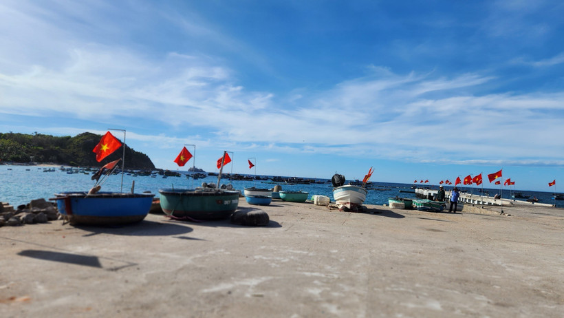 Giúp người dân đảo Nhơn Châu thuận tiện “tiếp cận” đất liền