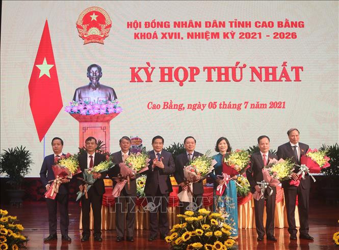 Ông Triệu Đình Lê được bầu làm Chủ tịch HĐND tỉnh Cao Bằng