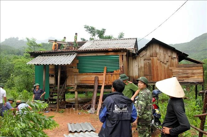 Ảnh hưởng của bão số 5: Quảng Bình phân bổ khẩn cấp gạo hỗ trợ đồng bào dân tộc thiểu số bị cô lập do mưa lũ