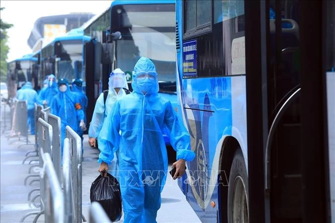 Hà Nội: Hoàn thành di dời 1.129 công dân ra khỏi “ổ dịch” Thanh Xuân Trung; áp dụng biện pháp mạnh hơn tại nội đô