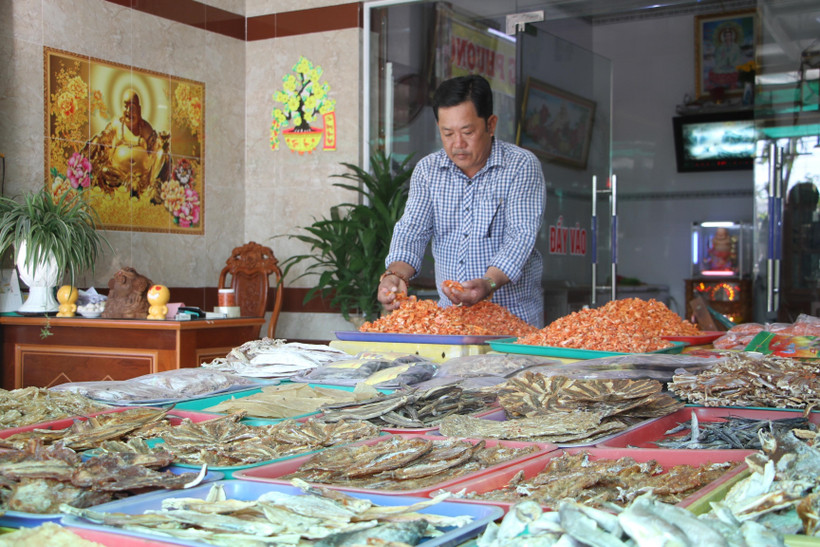 Làng khô xứ biển Trần Đề chuẩn bị nguồn hàng phục vụ Tết 