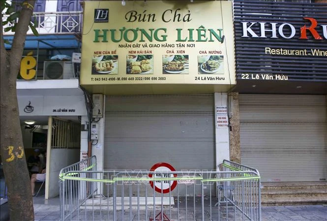 Từ ngày 13/7, Hà Nội dừng tất cả hoạt động kinh doanh dịch vụ không thiết yếu
