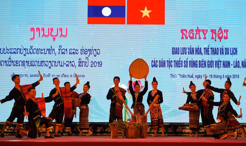 Ngày 1-3/10 diễn ra Ngày hội giao lưu văn hóa, thể thao và du lịch vùng biên giới Việt Nam - Lào