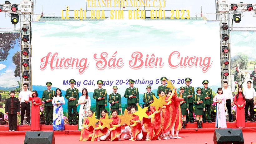 Khai mạc Lễ hội Hoa sim biên giới năm 2023 