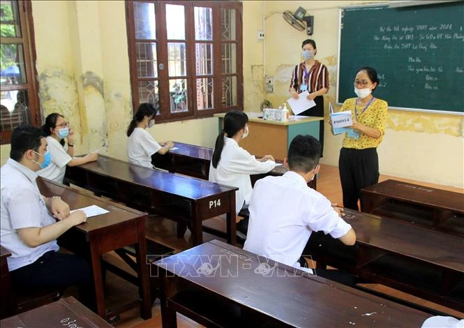 Thi tốt nghiệp Trung học Phổ thông 2022: Nơi bảo quản vật dụng cá nhân của thí sinh phải cách phòng thi tối thiểu 25m
