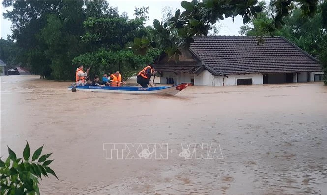 Thủ tướng Chính phủ ra Công điện chỉ đạo tập trung đối phó mưa lũ lớn tại miền Trung