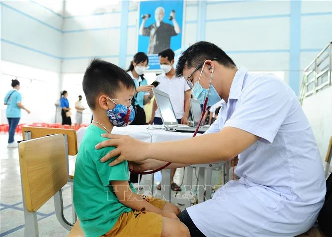  Dịch COVID-19: Số mắc mới tăng nhẹ, trên 9.000 F0 khỏi bệnh