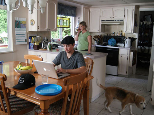 Hơn 50% thanh niên Mỹ đang sống cùng cha mẹ