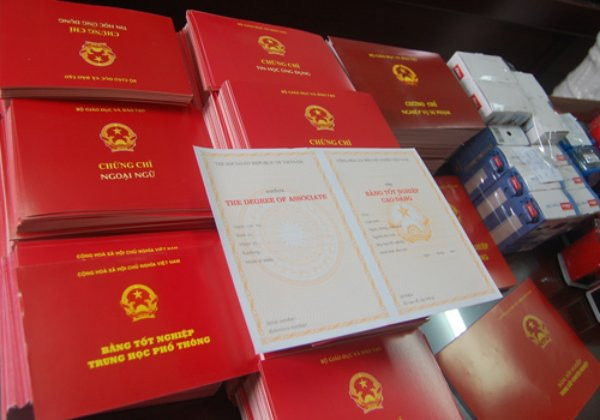 Tăng cường công tác quản lý văn bằng, chứng chỉ