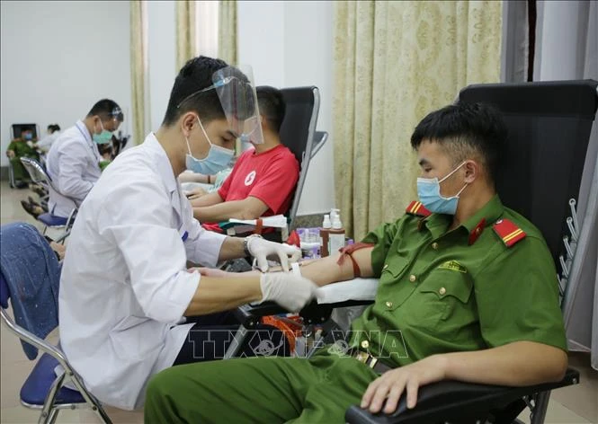 Hành trình Đỏ lần thứ IX tại Lai Châu: Hơn 2.300 tình nguyện viên tham gia hiến máu