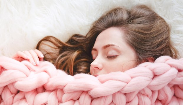 Lý giải nguyên nhân khiến con người khó thức giấc vào sáng mùa Đông