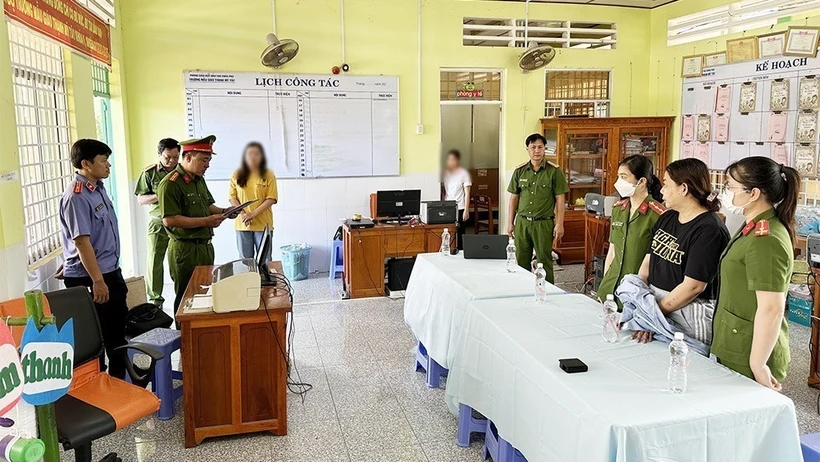 Bắt giam, khởi tố đối tượng mua bán trái phép hóa đơn, gây rối trật tự công cộng