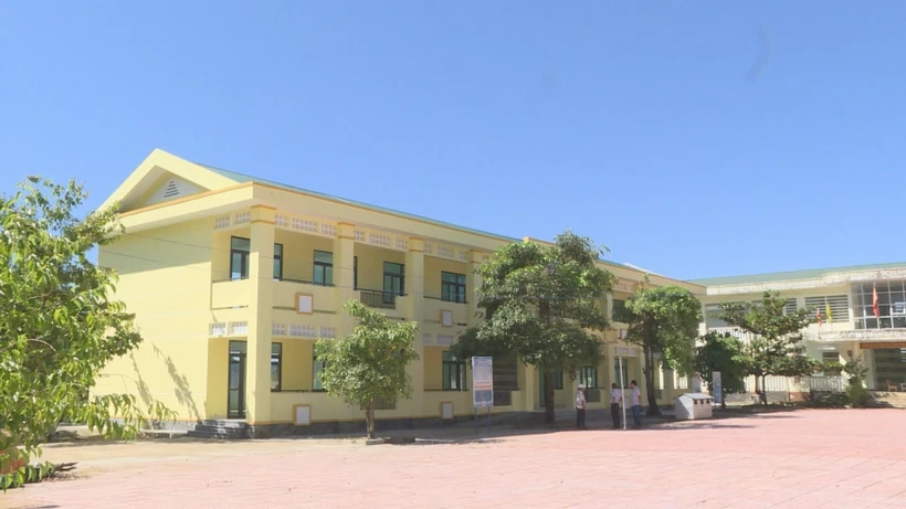 Những phòng học mới được xây dựng thêm nhằm phục vụ công tác dạy, học. Ảnh: Đinh Hương - TTXVN