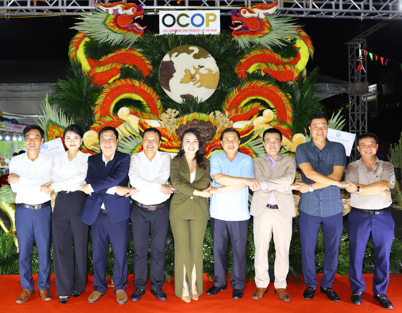 Để khai thác tối đa tiềm năng, lợi thế của sản phẩm OCOP, cuối tháng 8 vừa qua, Hà Nội tổ chức Sự kiện giới thiệu sản phẩm OCOP gắn với văn hóa các tỉnh miền núi phía Bắc năm 2022