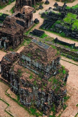 Mỹ Sơn - Tiếng vọng từ Vương quốc cổ trên đất di sản