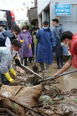 Đắk Lắk: Khẩn trương khắc phục hậu quả mưa lũ và ứng phó với bão số 15
