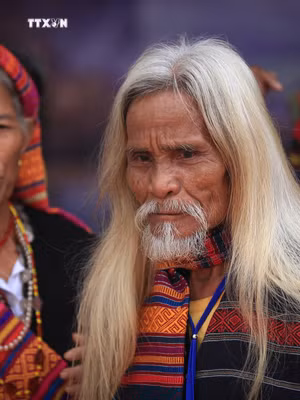 Dân tộc Bru-Vân Kiều