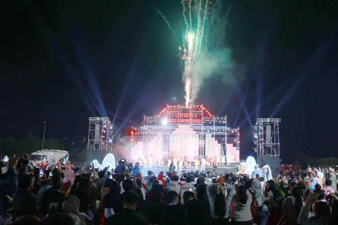 Thời khắc chào đón năm mới 2026.