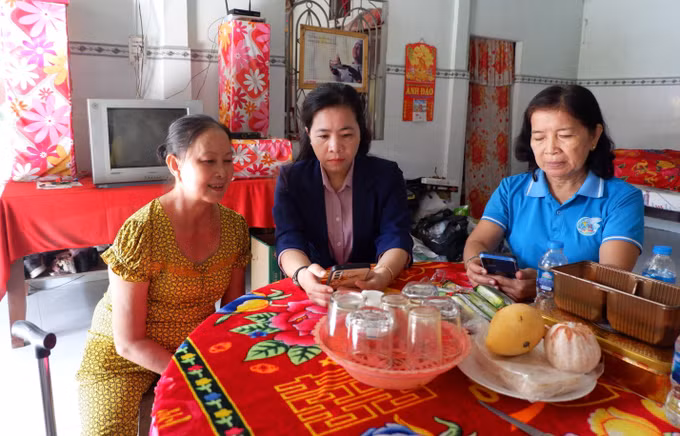 Phụ nữ xã luôn đồng hành cùng chị em phụ nữ, bảo đảm mọi phụ nữ có nhu cầu và đủ điều kiện đều được tiếp cận vốn vay ưu đãi kịp thời, an toàn, hiệu quả.
