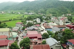 Mang trường mới về với vùng cao biên giới 