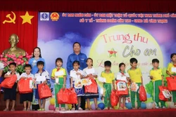 Tết Trung thu cho trẻ em Cần Thơ có hoàn cảnh đặc biệt