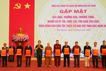 Phát huy vai trò của già làng, chức sắc tôn giáo tiêu biểu vùng đồng bào dân tộc thiểu số