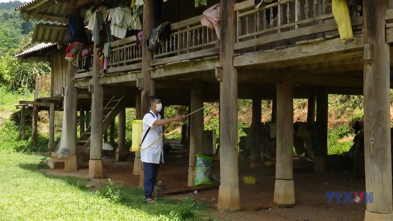 Đảm bảo vệ sinh môi trường sau mưa lũ tại Sơn La