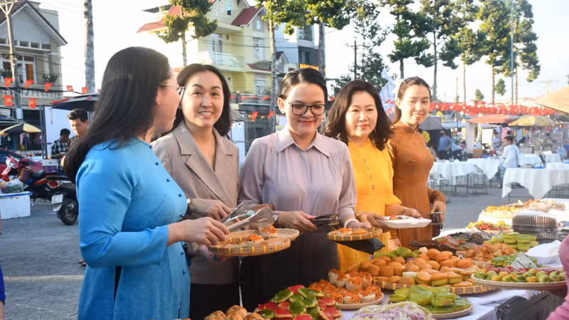 Khai mạc Tuần lễ Văn hóa - Ẩm thực 'Lan tỏa hương vị Xứ Dừa'