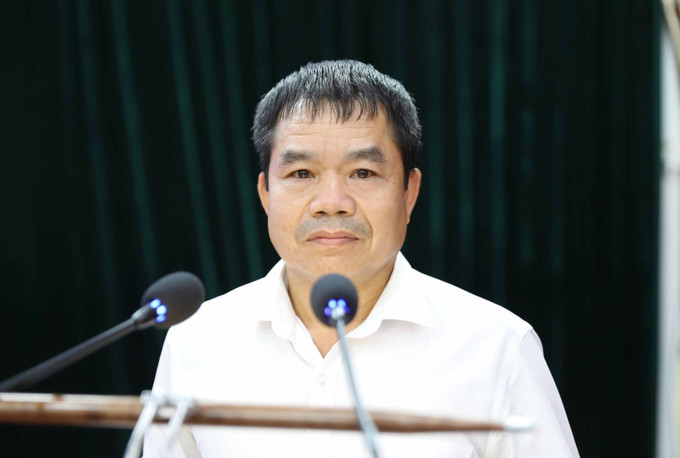 Bí thư Đảng ủy xã Mường Khoa, huyện Bắc Yên (Sơn La) Lừ Văn Cường, đại diện tổ chức cơ sở đảng điển hình trong “Học tập và làm theo tư tưởng, đạo đức, phong cách Hồ Chí Minh" tham luận tại hội nghị. Ảnh: Nguyễn Cường/TTXVN Chú thích ảnh