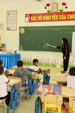 Nỗ lực gieo chữ vùng cao biên giới Quảng Trị