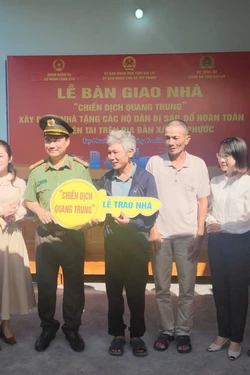 Những ngôi nhà hạnh phúc mang tên 'Chiến dịch Quang Trung'