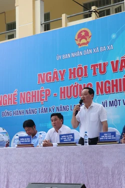 Gỡ 'nút thắt' nguồn nhân lực ở xã đặc biệt khó khăn Ba Xa