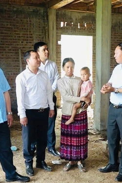 Niềm vui trong ngôi nhà mới của người dân vùng cao Trạm Tấu