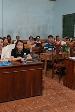 Giải pháp linh hoạt trong tiếp xúc cử tri ở 'Ngã ba Đông Dương'