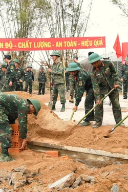 Xây dựng 650 căn nhà cho các hộ dân Đắk Lắk bị thiệt hại do thiên tai