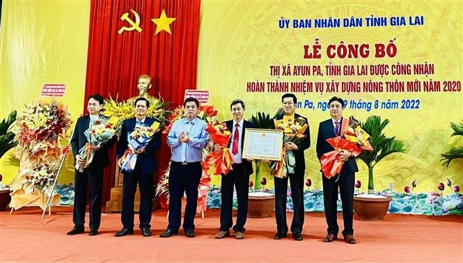Gia Lai thêm 2 thị xã hoàn thành xây dựng nông thôn mới