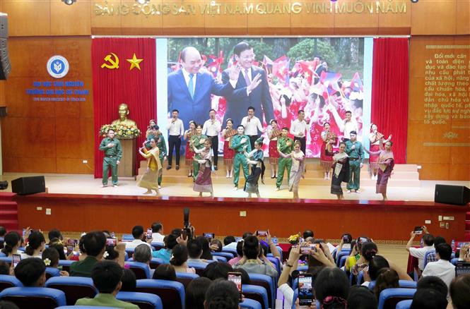 60 năm quan hệ Việt Nam - Lào: Liên hoan tiếng hát hữu nghị Việt Nam- Lào lần thứ IV