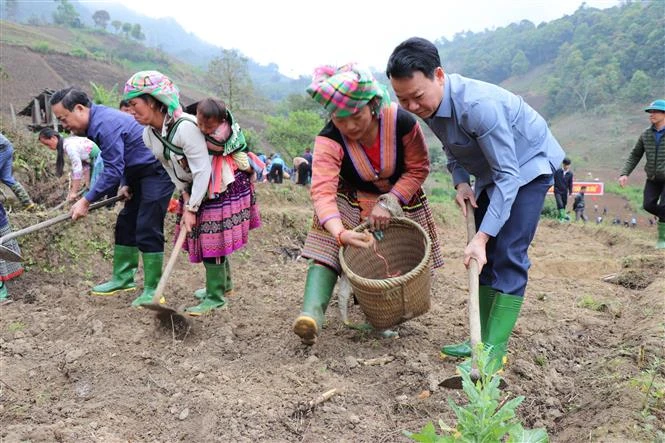 Lan tỏa phong trào thi đua “Dân vận khéo” ở Yên Bái