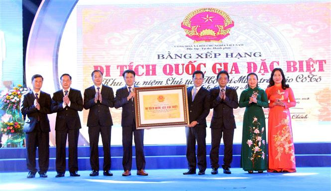 Đón nhận Bằng xếp hạng Di tích Quốc gia đặc biệt Khu di tích lưu niệm Chủ tịch Hồ Chí Minh trên đảo Cô Tô và khai mạc Năm Du lịch 2022