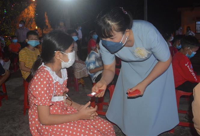 Mang Xuân yêu thương đến với trẻ em có hoàn cảnh đặc biệt